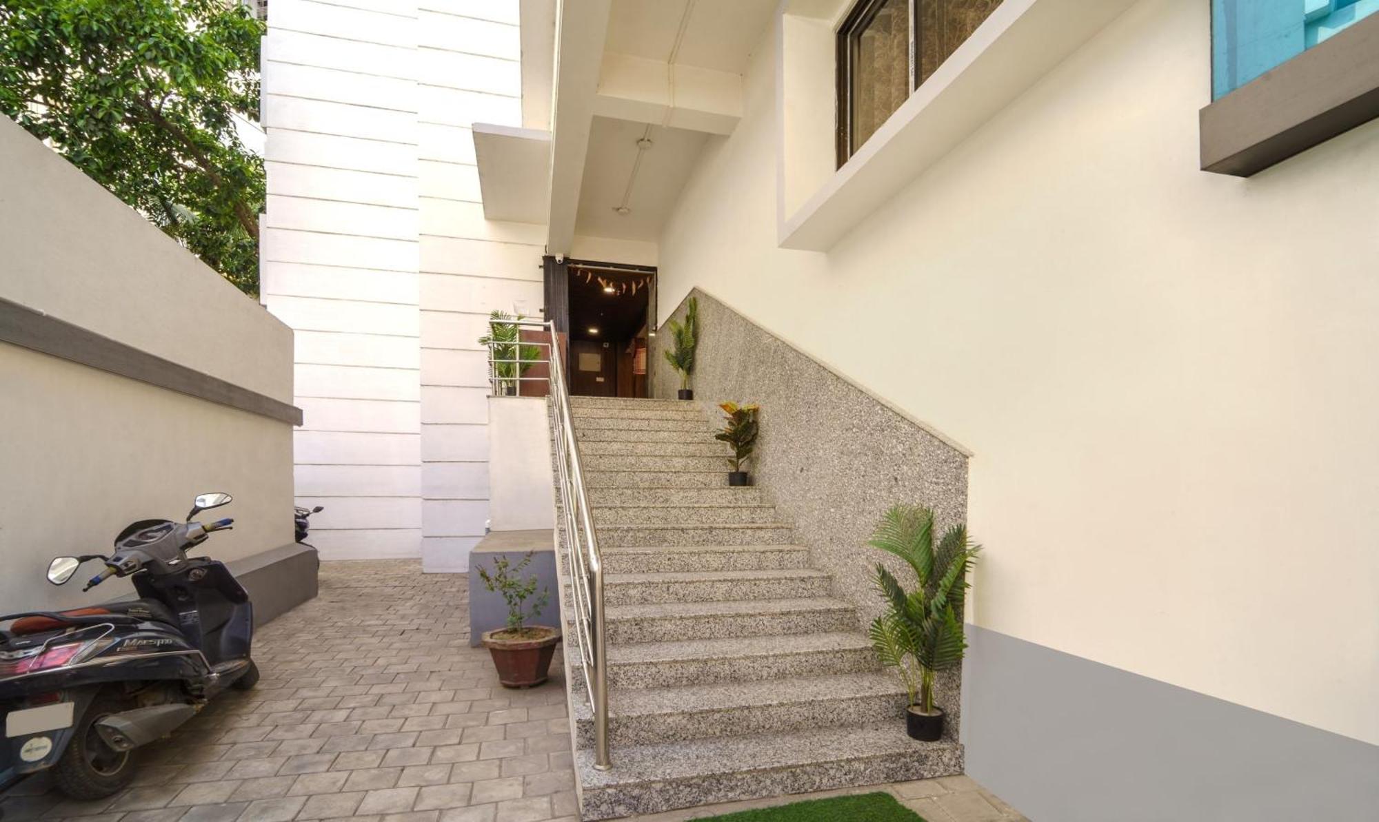 גווהטי Treebo Park Palace מראה חיצוני תמונה