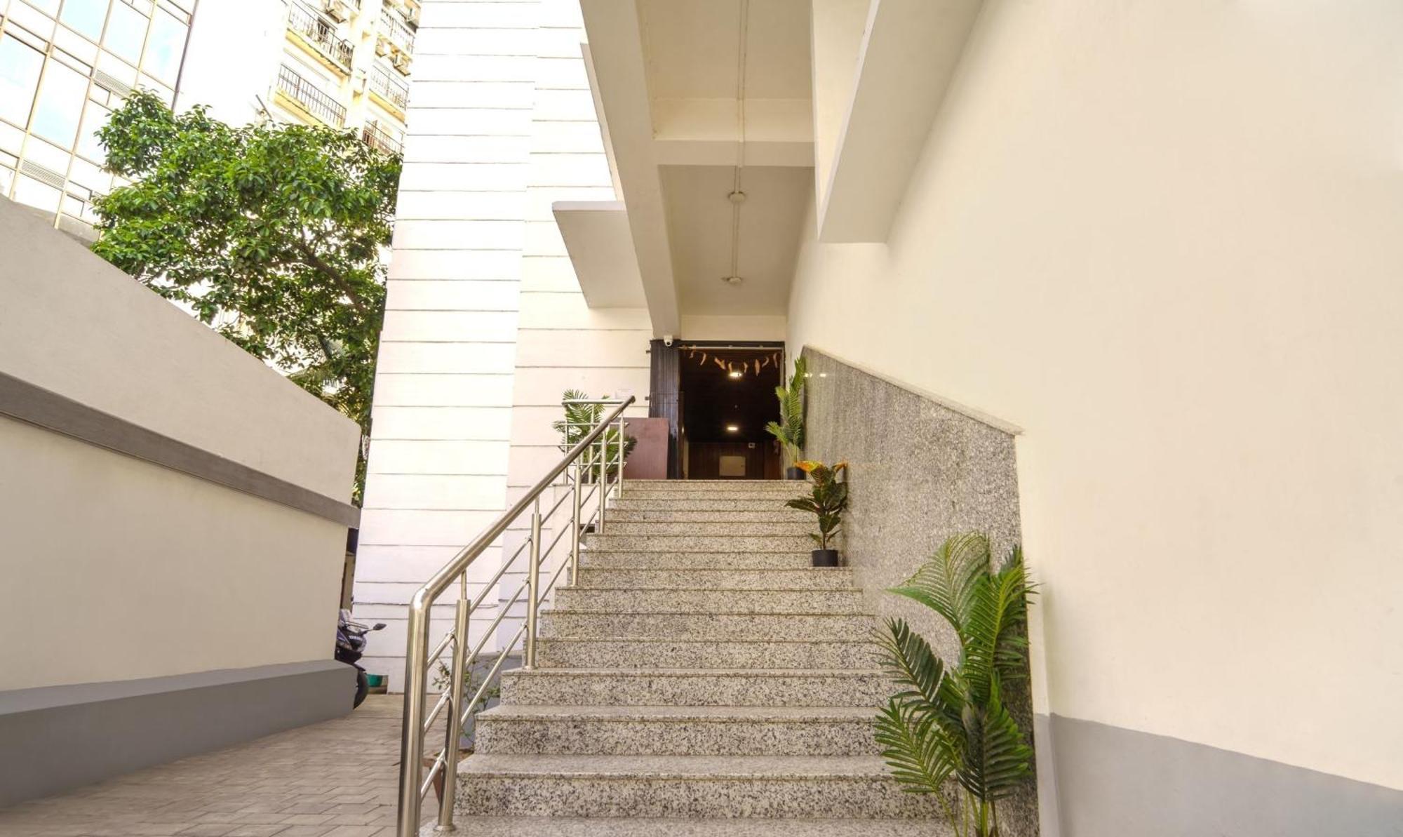 גווהטי Treebo Park Palace מראה חיצוני תמונה